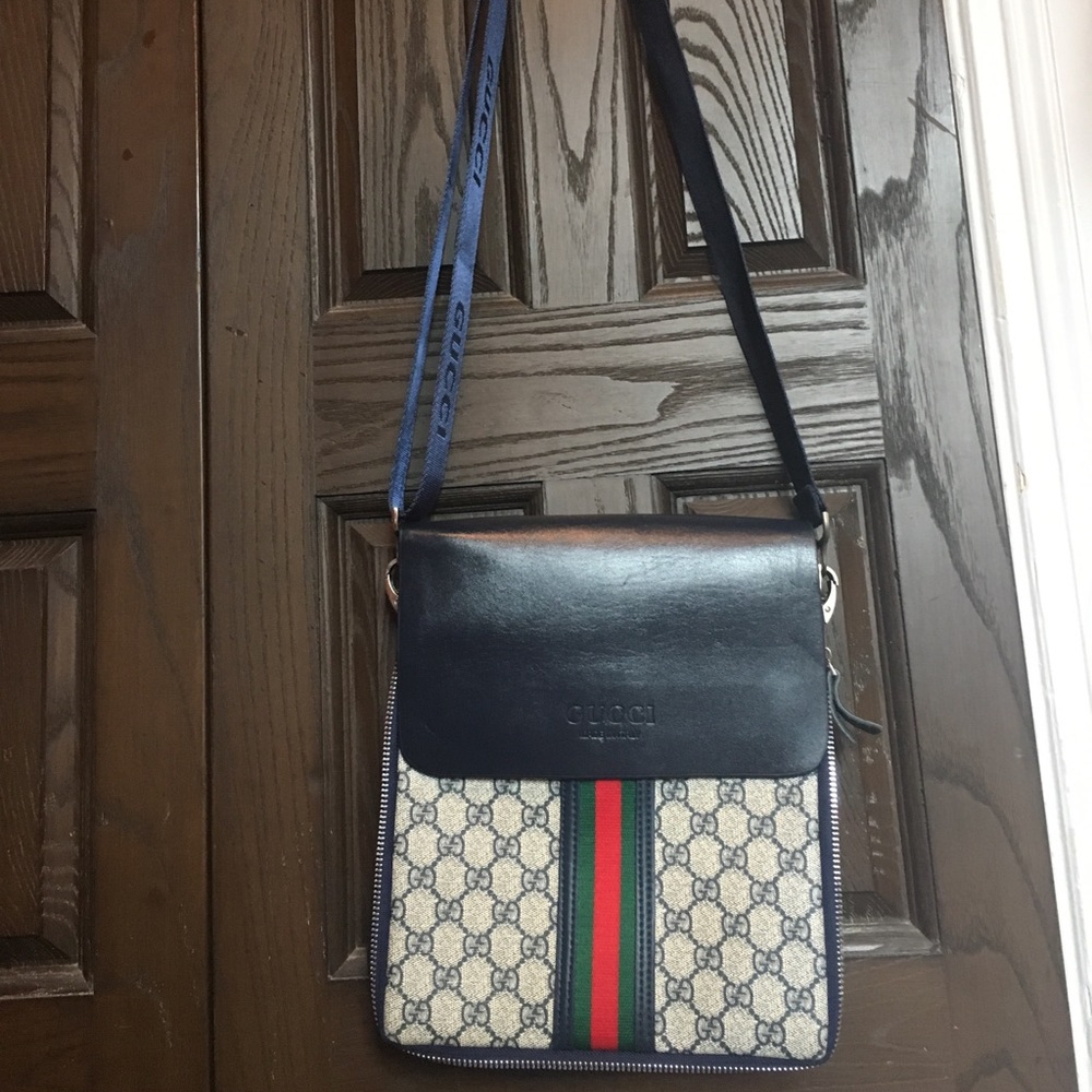 Gucci Crossbody Bag